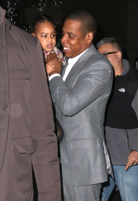 Beyonce i Jay Z zabrali córeczkę do kina (FOTO) Beyonce i Jay Z zabrali córeczkę do kina (FOTO)