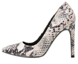 Czółenka i trampki do 50% taniej w Zalando!