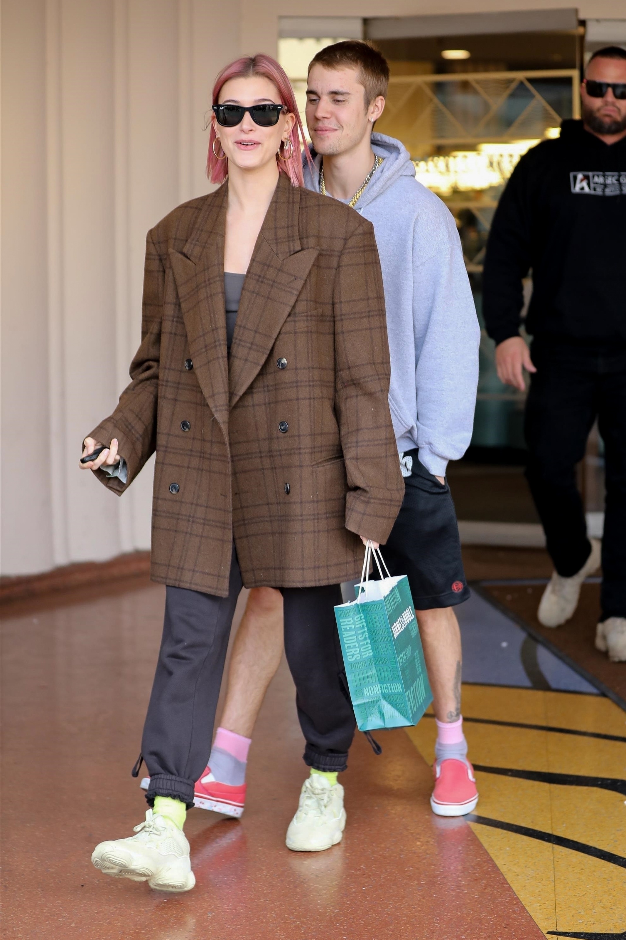 Hailey Bieber nie jest już blondynką! Totalna metamorfoza żony Justina