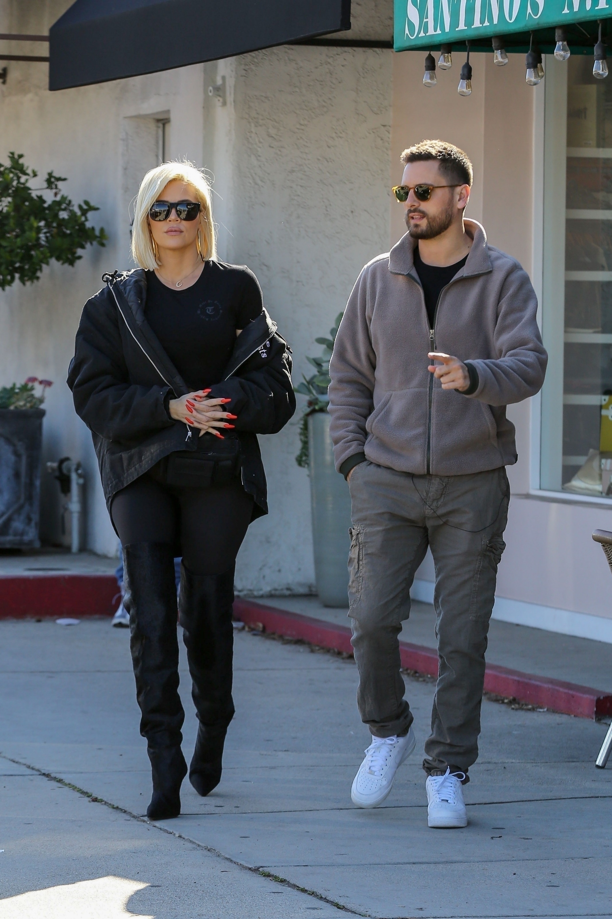 Khloe Kardashian z przystojniakiem na zakupach! I to wcale nie z Thompsonem