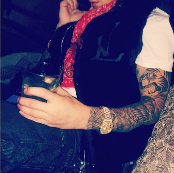 Justin Bieber ponownie przyłapany w nocnym klubie