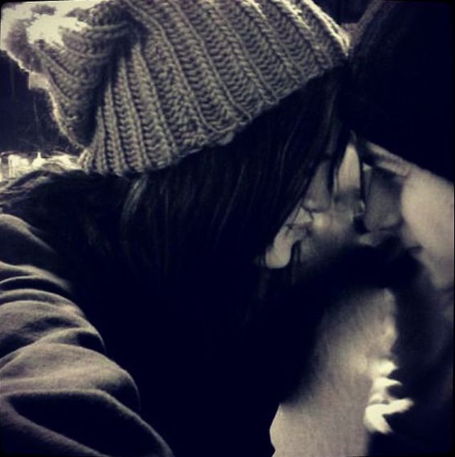 Kogo całują Justin Bieber i Selena Gomez? (FOTO)