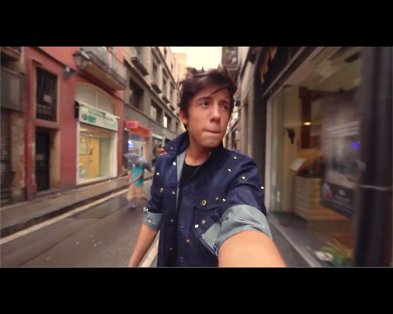 Dawid Kwiatkowski skopiował od Biebera pomysł na klip? VIDEO