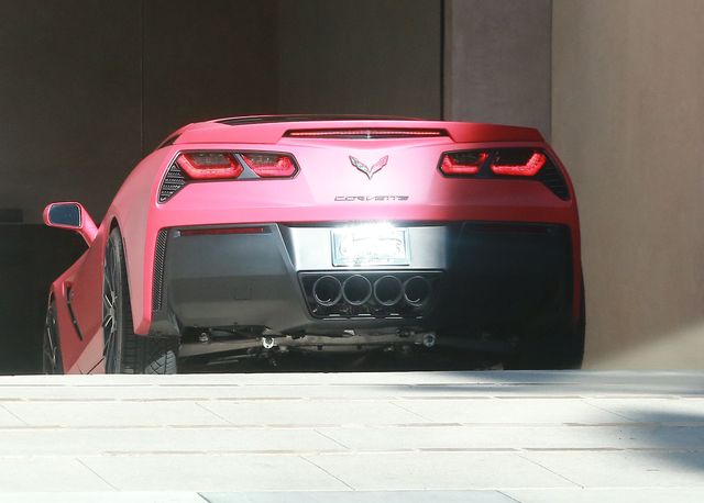 Wkurzył się, więc poszedł do salonu i kupił sobie... Wkurzył się, więc poszedł do salonu i kupił sobie...