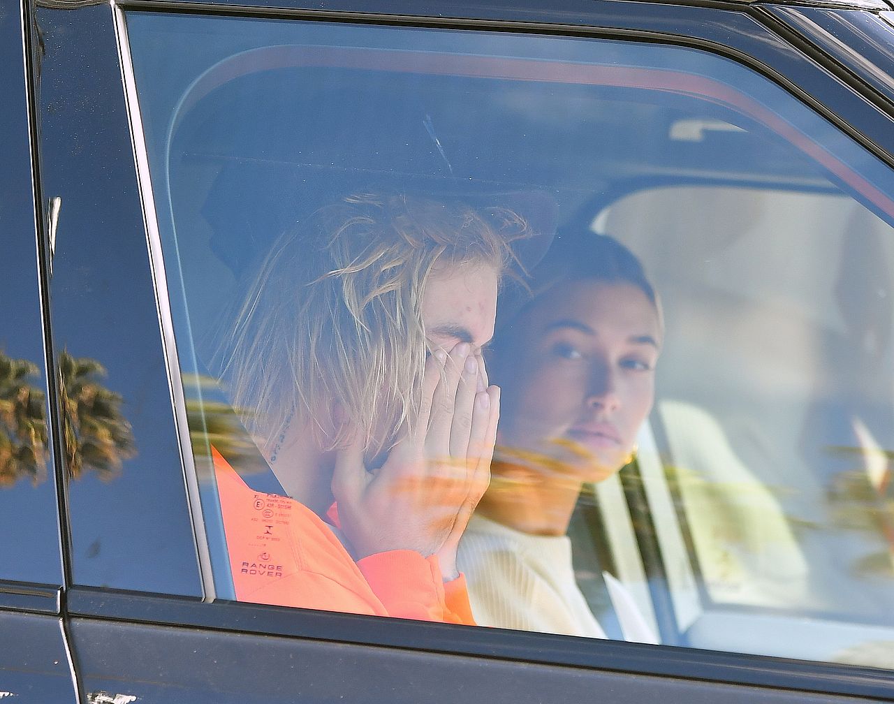 Znajomi Seleny Gomez o tym, co zrobiła zaraz po ŚLUBIE Justina Biebera Znajomi Seleny Gomez o tym, co zrobiła zaraz po ŚLUBIE Justina Biebera