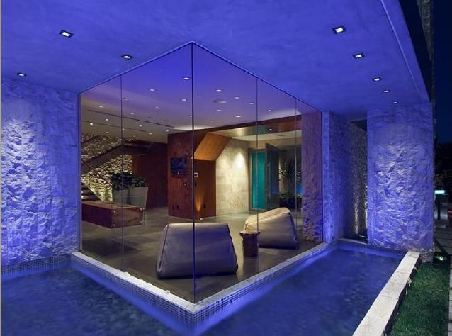 Tak mieszka najbogatszy człowiek świata (FOTO)