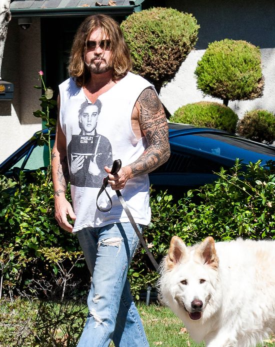 Wiadomo, po kim Miley Cyrus odziedziczyła miłość do zwierząt Wiadomo, po kim Miley Cyrus odziedziczyła miłość do zwierząt