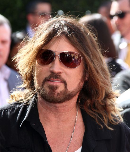 Wiadomo, po kim Miley Cyrus odziedziczyła miłość do zwierząt Wiadomo, po kim Miley Cyrus odziedziczyła miłość do zwierząt