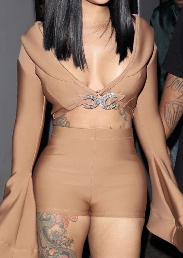 Lycrowe szorty - HIT czy KIT na Blac Chynie? (ZDJĘCIA) Lycrowe szorty - HIT czy KIT na Blac Chynie? (ZDJĘCIA)