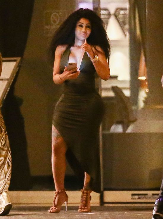 OMG! Blac Chyna pozwoliła wyjść tak Robowi z hotelu?