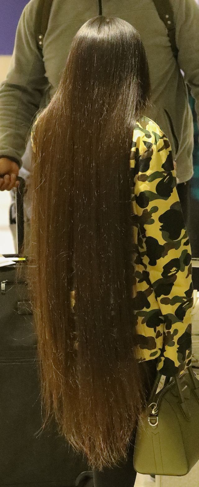 Blac Chyna ma włosy DO ŁYDEK (ZDJĘCIA)