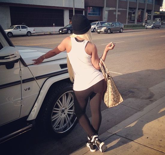 Blac Chyna - NAJWIĘKSZA pupa w showbiznesie? (FOTO)