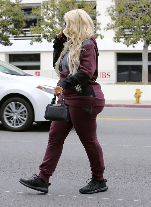 Pupa Kim Kardashian znika, na szczęście Blac Chyny ma się dobrze (FOTO) Pupa Kim Kardashian znika, na szczęście Blac Chyny ma się dobrze (FOTO)