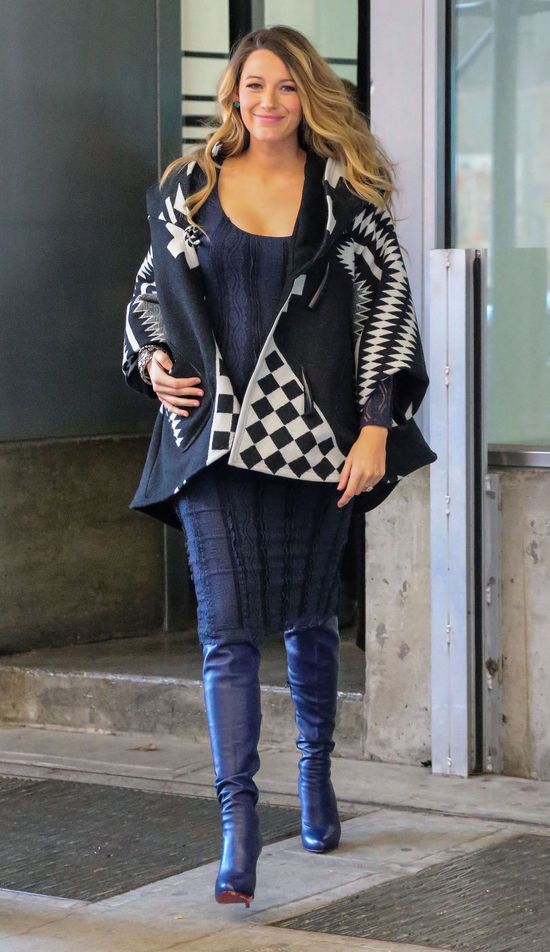 Blake Lively nie przestaje zachwycać (FOTO) Blake Lively nie przestaje zachwycać (FOTO)