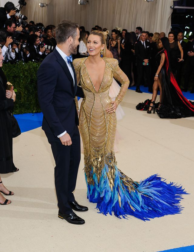 Blake Lively wygladała pięknie, gdy stała, ale, kiedy chciała postawić krok...