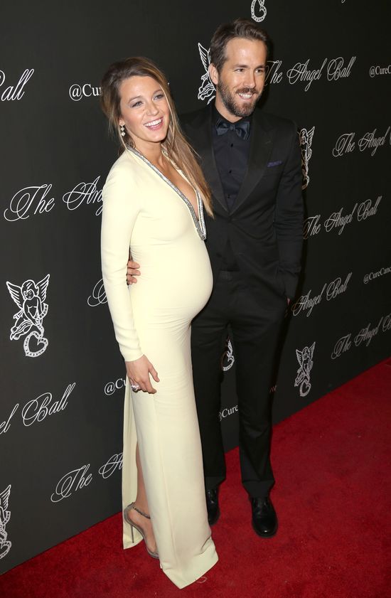 Blake Lively nie zwalnia tempa! (FOTO) Blake Lively nie zwalnia tempa! (FOTO)