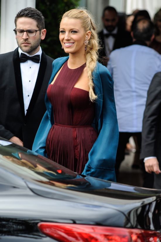 Chcesz mieć włosy i fryzurę jak Blake Lively? Pomożemy! Chcesz mieć włosy i fryzurę jak Blake Lively? Pomożemy!