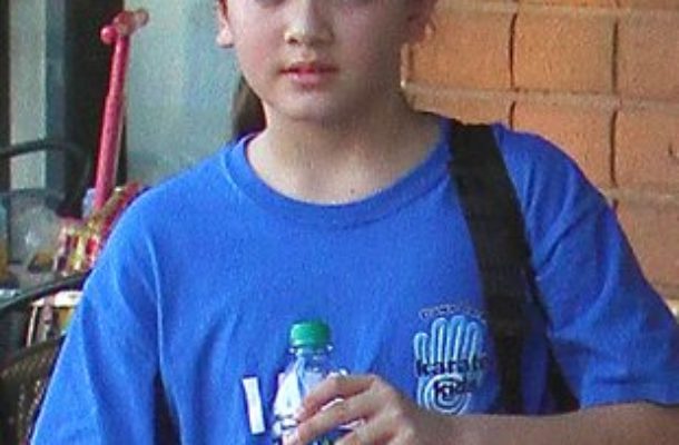 Syn Michaela Jacksona nie rozstaje się z ochroną (FOTO)