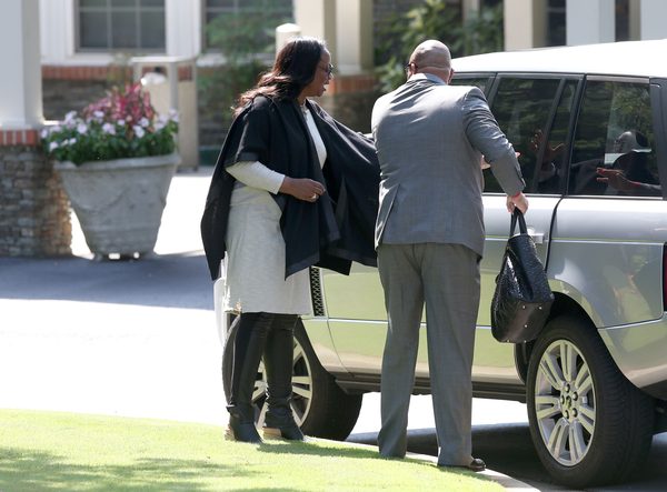 W hospicjum Bobbi Kristiny zgromadziła się cała rodzina