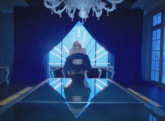  Britney Spears w odważnej scenie z Tinashe. Czy TO zapewni sukces piosence?