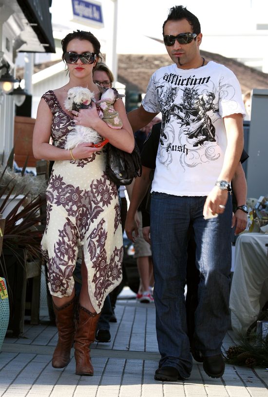 Britney Spears smali cholewy do... (FOTO)