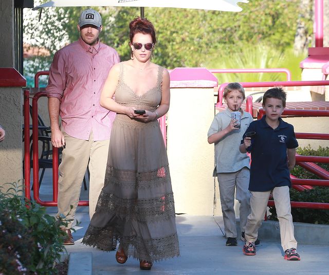 Synowie Britney Spears to małe urwisy? (FOTO)