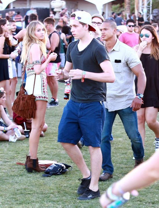 Brooklyn Beckham marzy o rande z Carą Delevingne!