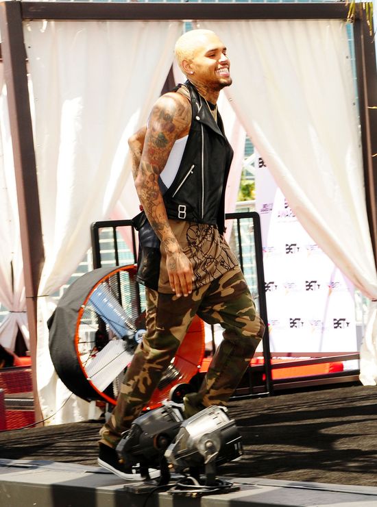 Szokujące zachowanie Chrisa Browna