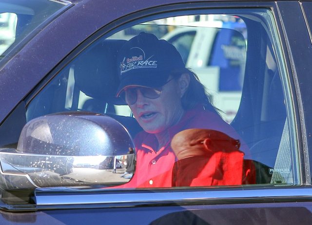 Bruce Jenner żyje już jak kobieta 