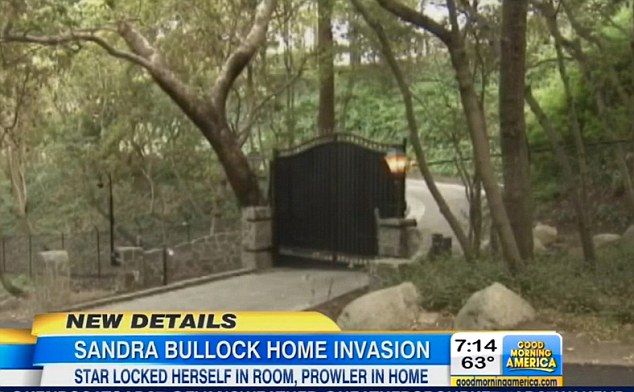 Włamał się do domu Sandry Bullock, gdy ta spała! (FOTO)