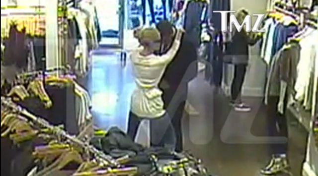 Amanda Bynes odstawiła w sklepie niezłą szopkę (VIDEO)