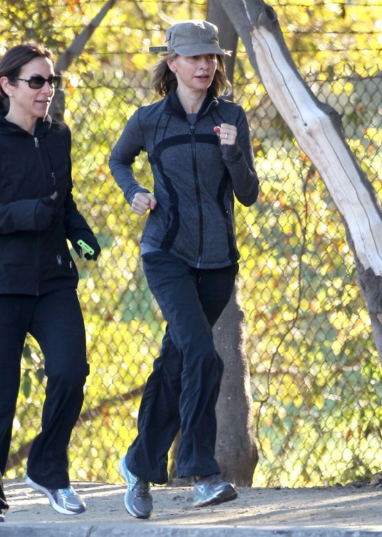 Chudziutka Calista Flockhart uprawia jogging (FOTO)  