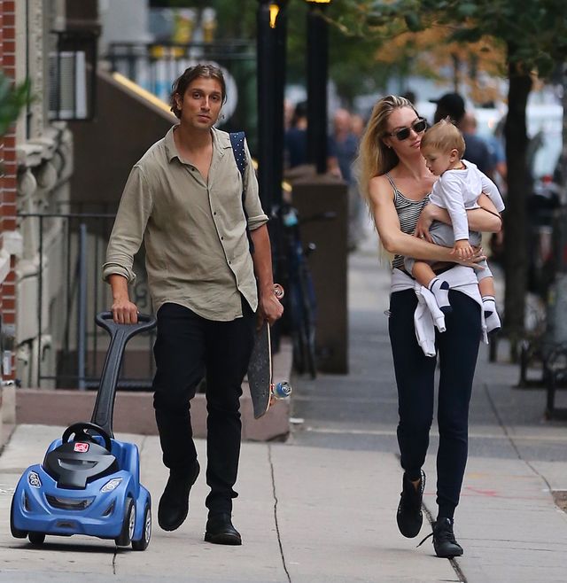 Teraz mama, a za miesiąc będzie powalać pięknym ciałem na pokazie VS