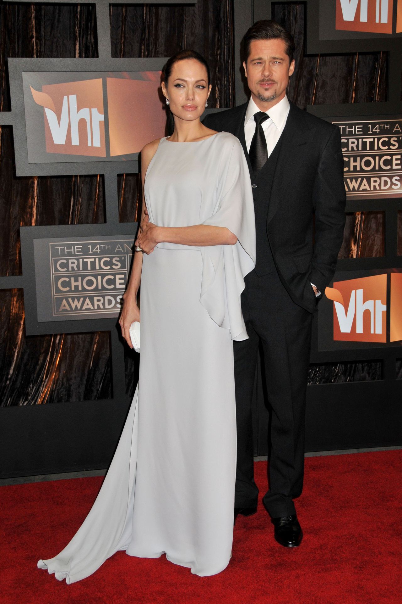 Angelina Jolie boi się, że już nigdy nie znajdzie takiego kochanka jak Pitt