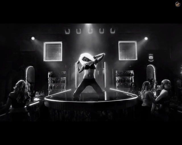 Jessica Alba budzi pożądanie w trailerze Sin City 2 [VIDEO]