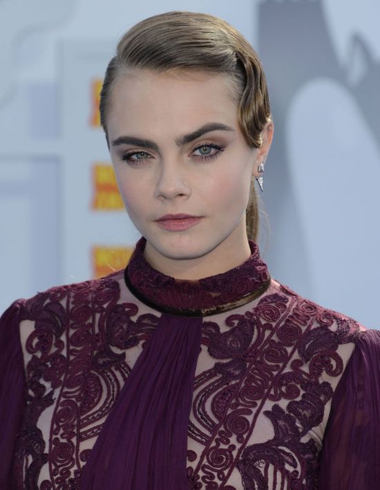 50 twarzy Cary Delevingne (FOTO) 50 twarzy Cary Delevingne (FOTO)