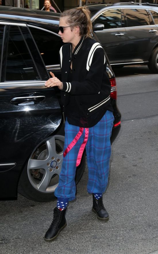 I pomyśleć, że na swoim wyglądzie zarabia fortunę (FOTO)