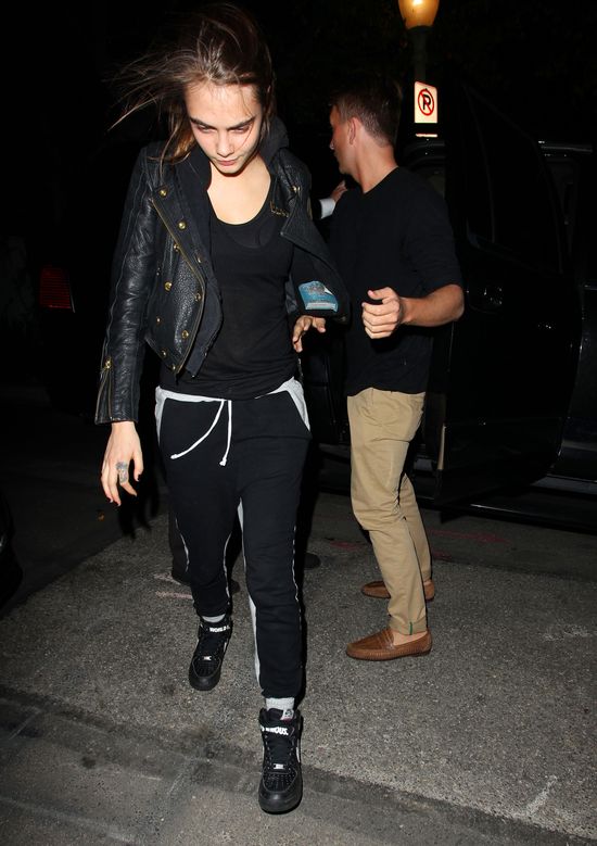 Cara Delevingne i Kendall Jenner miały gorszy dzień? (FOTO) Cara Delevingne i Kendall Jenner miały gorszy dzień? (FOTO)