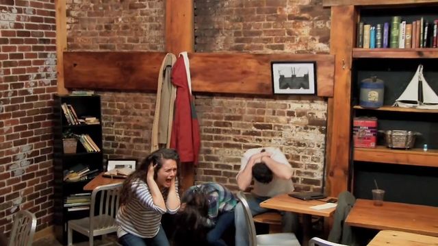 Ludzie latali po ścianach, stoliki same się rozsuwały VIDEO