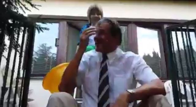 SPLASH Zygmunta Chajzera rozbawi Was do łez (VIDEO)