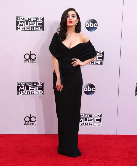 Charli XCX - chce być drugą Madonną? FOTO+VIDEO