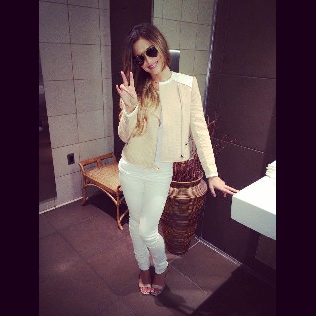 Cheryl Cole zmieniła fryzurę i... (FOTO)