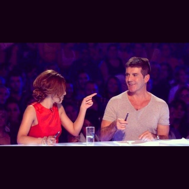 Cheryl Cole zmieniła fryzurę i... (FOTO)