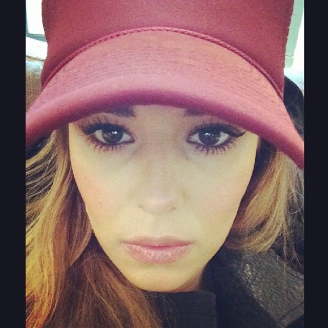 Cheryl Cole zmieniła fryzurę i... (FOTO)