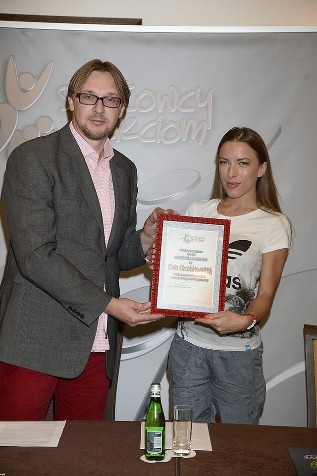 Ewa Chodakowska bierze się za dzieci (FOTO)