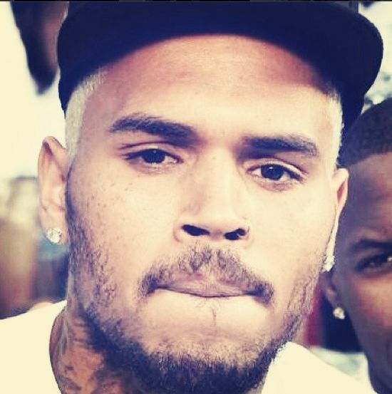 Chris Brown flirtuje z dobrze zapowiadającą się piosenkarką