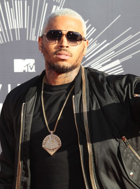 Chris Brown: Ebola jest formą kontroli populacji Chris Brown: Ebola jest formą kontroli populacji