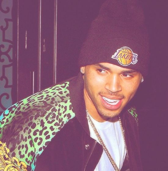 Czyje pośladki liże Chris Brown? (FOTO) Czyje pośladki liże Chris Brown? (FOTO)