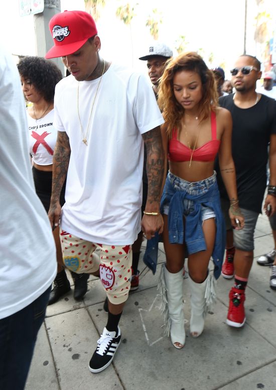 Chris Brown lubi rozebrane dziewczynki (FOTO)