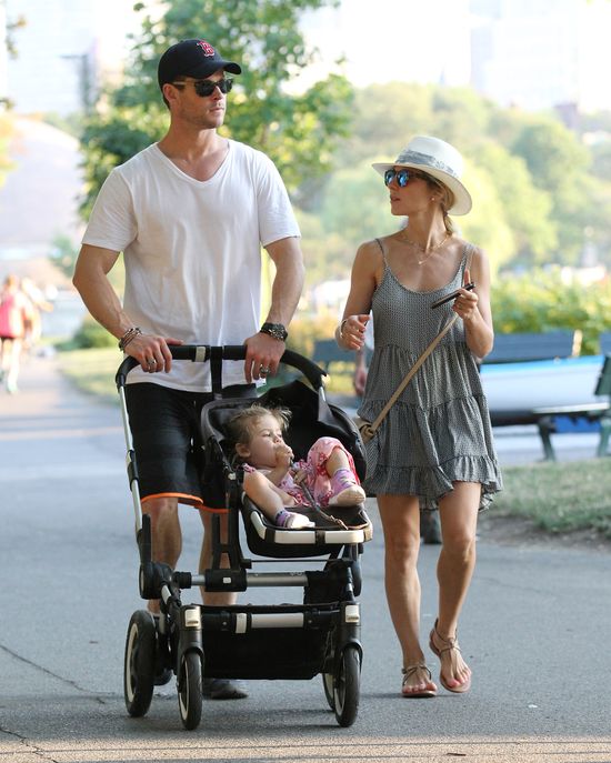 Córka Chrisa Hemsowrtha chce mieć penisa